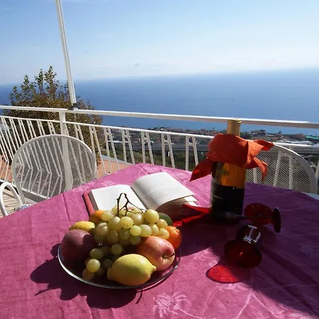 Vista Mare * Costarainera