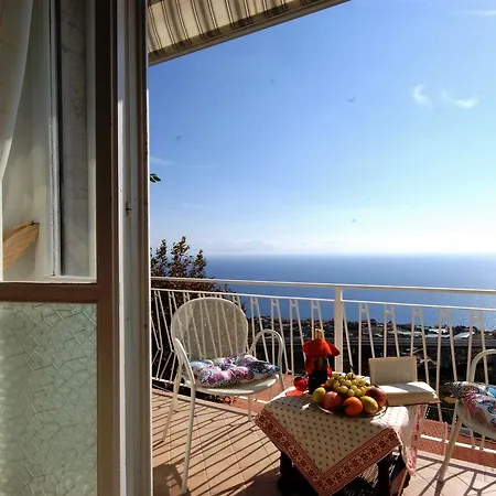 Vista Mare * Costarainera